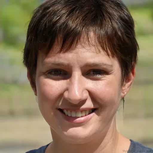 Emma R.